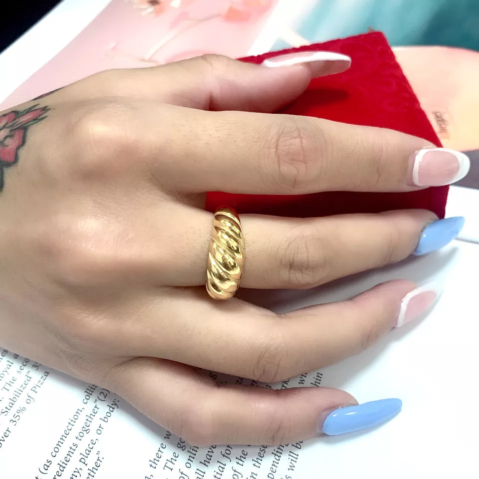 Dicker Croissant-Ring