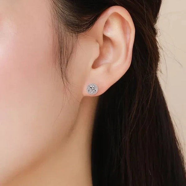 Silberne luxuriöse funkelnde Ohrringe