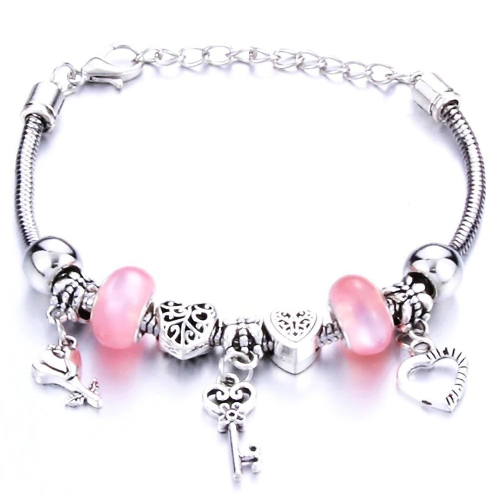 Charm-Armband-Kollektion „Herzen und Schlösser“
