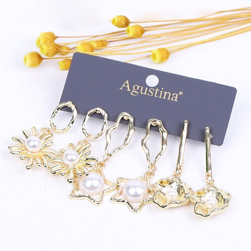 Hochmodisches mehrfarbiges Bohemian-Set mit langen baumelnden Ohrringen