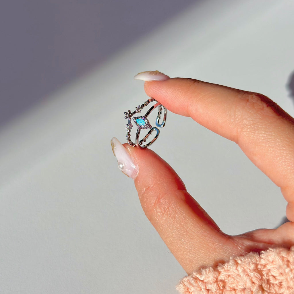 Winter-Tiara-Ring