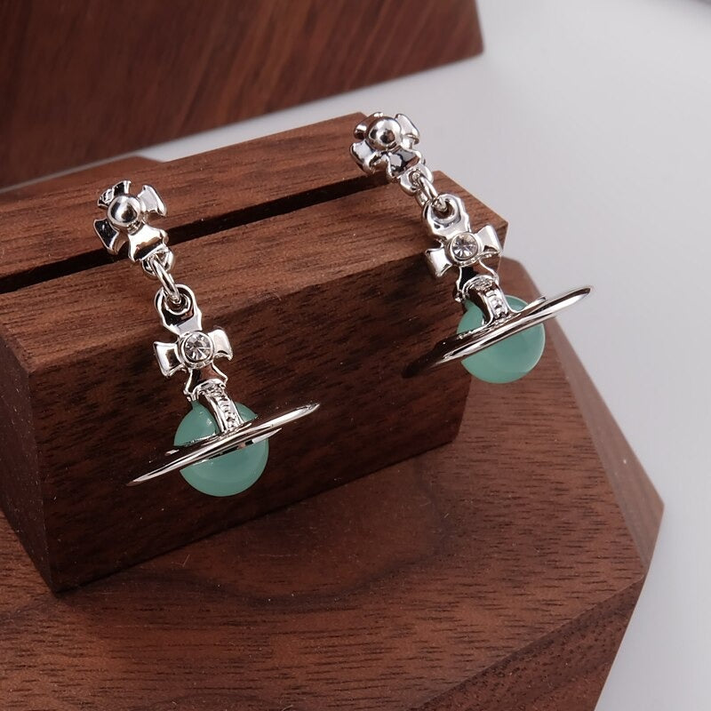 Ohrhänger mit Planeten im Interstellar-Stil