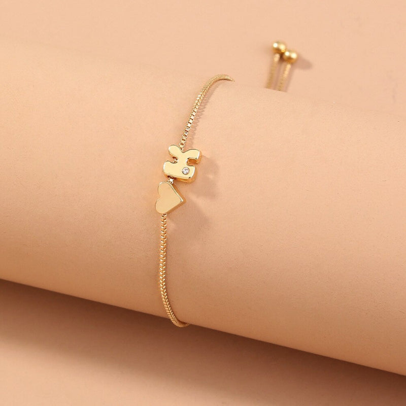 Personalisierte Liebesherz-Anfangsbuchstaben-Armbänder von A-Z