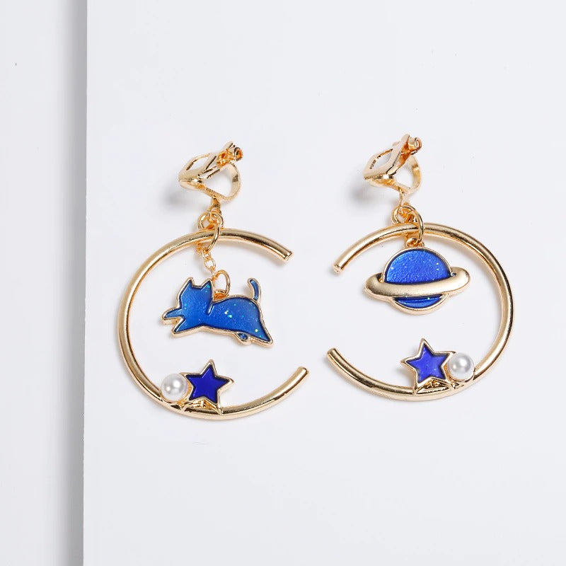 Asymmetrische Ohrclips mit koreanischen Modesternen, Monden und Planeten