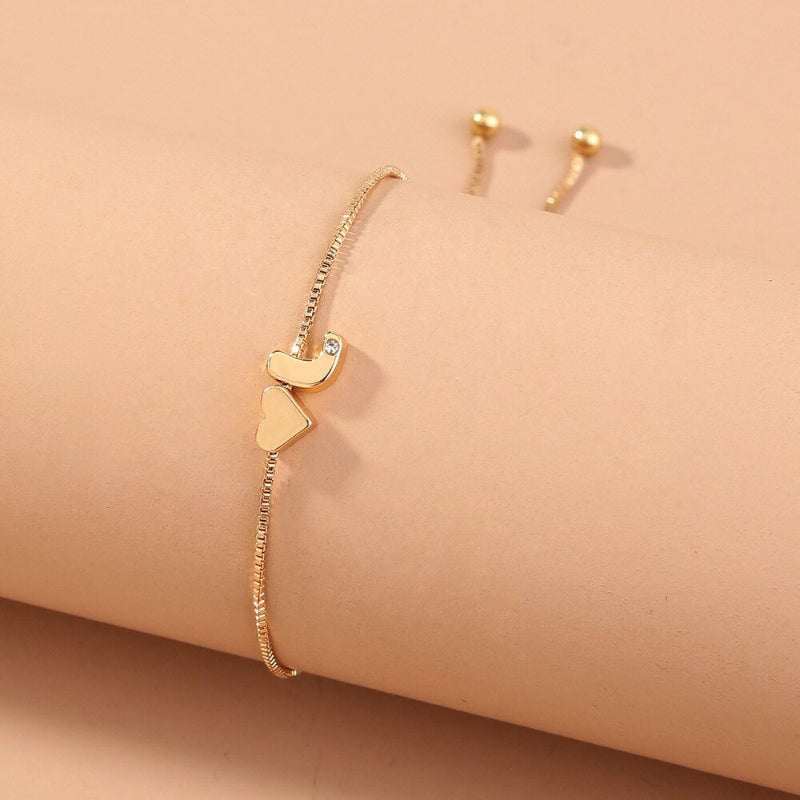 Personalisierte Liebesherz-Anfangsbuchstaben-Armbänder von A-Z