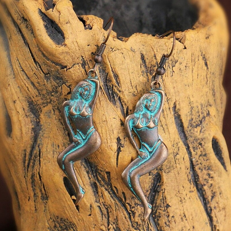 Lebendige und fröhliche ethnische böhmische Blumen-Ohrringe