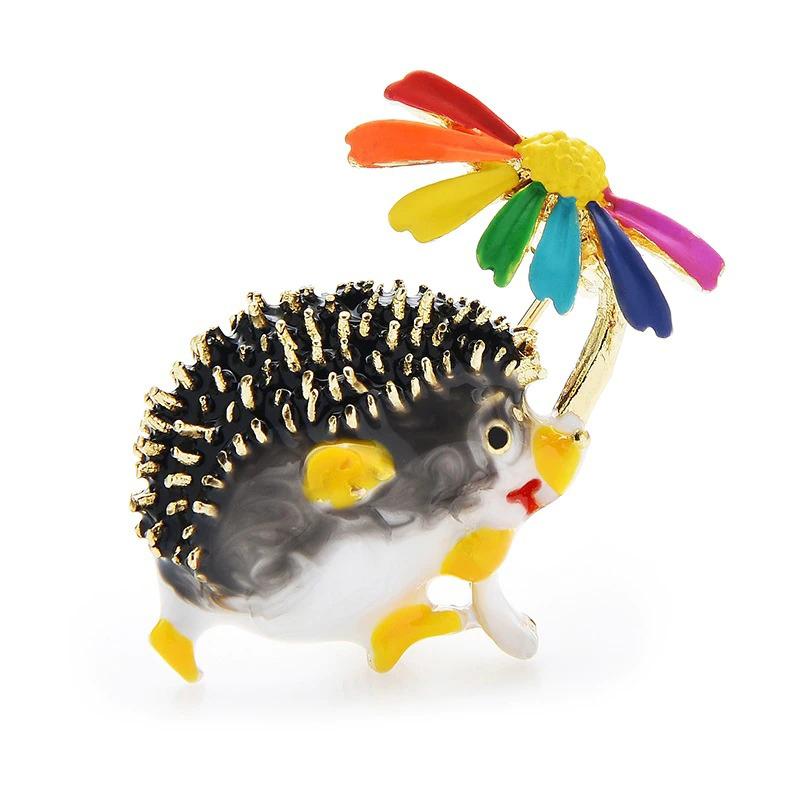 Hübsche kleine Igel-Brosche mit Blumen-Anstecker