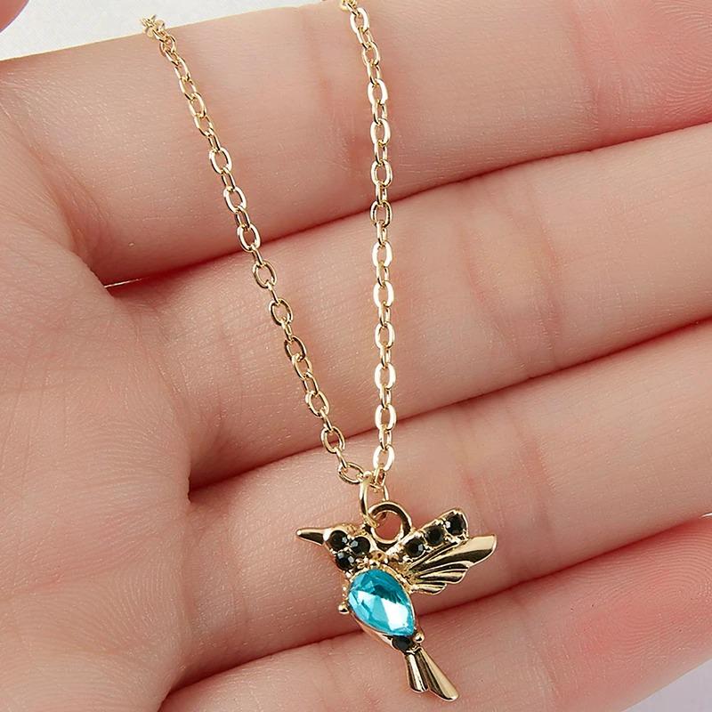 Schöne Halsketten mit Strass-Kolibri-Anhänger