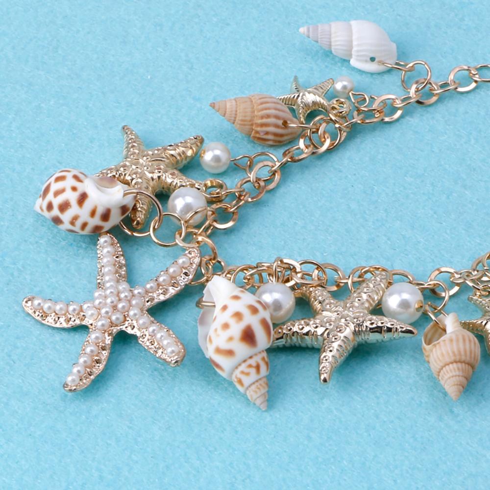 Schönes Muschel- und Seestern-Armband mit Kunstperlen-Anhängern
