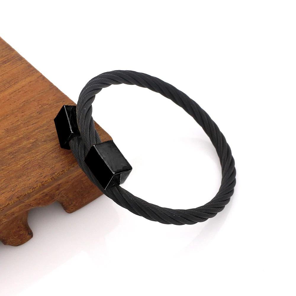 Luxuriöse Armreifen mit römischen Ziffern