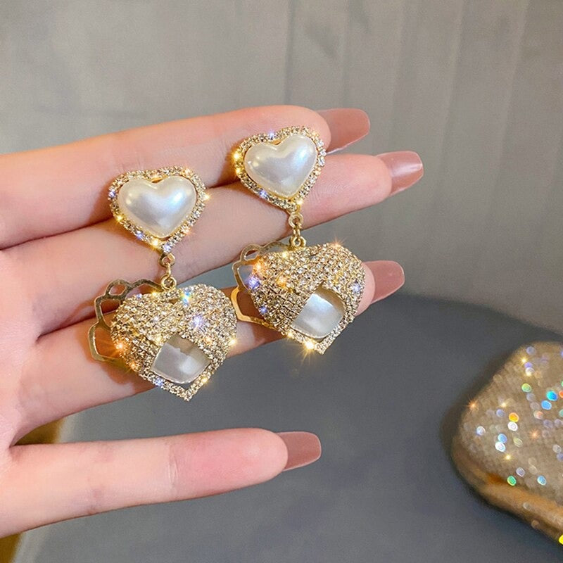 Luxuriöse Ohrstecker mit Strass-Quaste für Damen