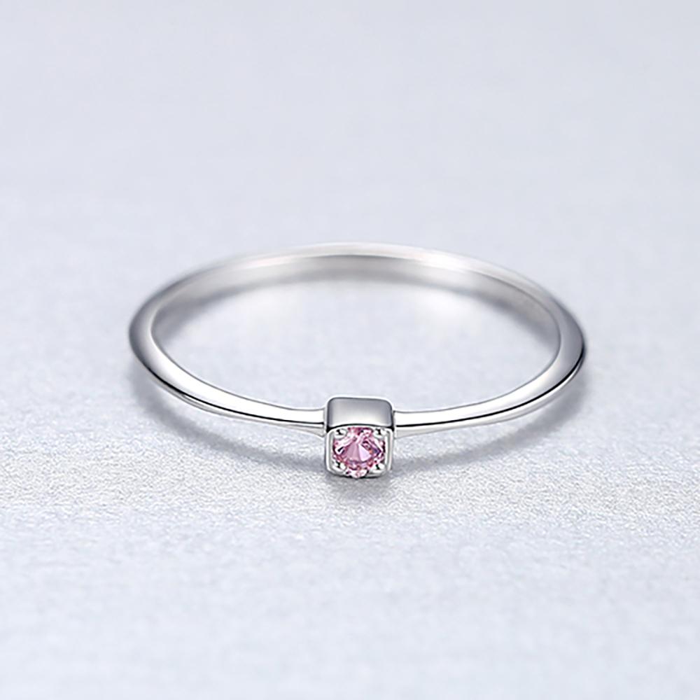 Minimalistischer Kreisring aus Sterlingsilber