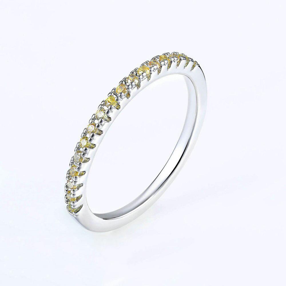 Minimalistische mehrfarbige Zirkonringe