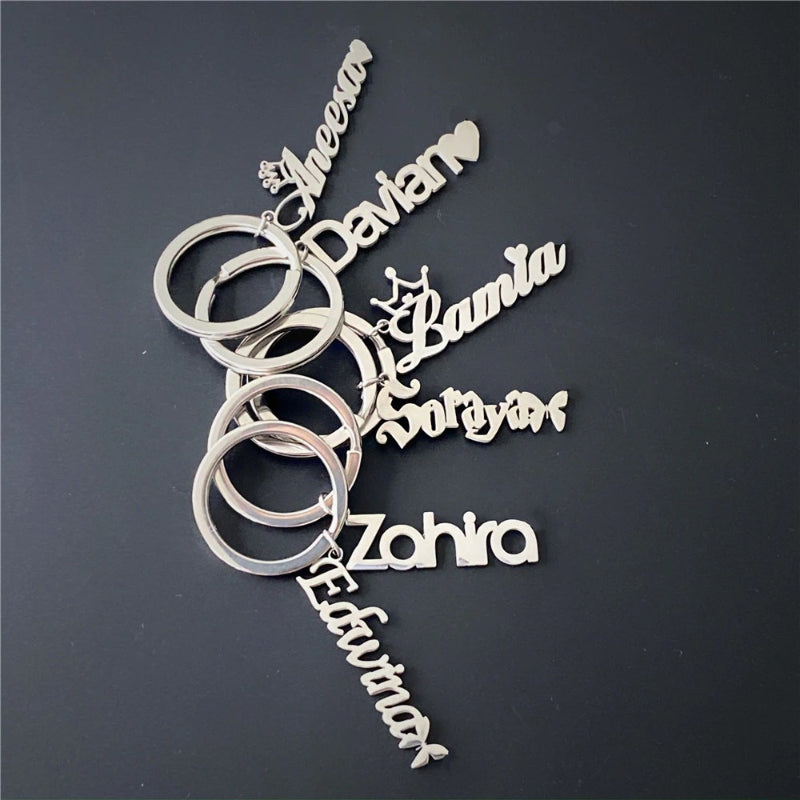 Minimalistische personalisierte Namensschlüsselanhänger