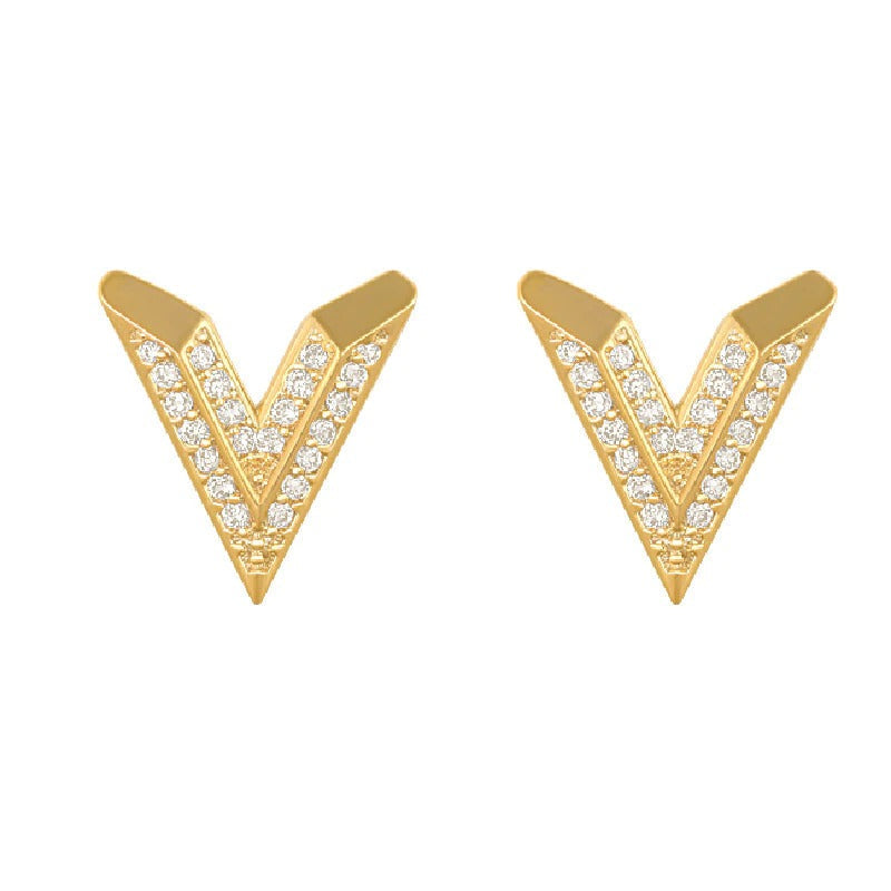 Minimalistische, mit Strasssteinen verzierte geometrische Ohrstecker in V-Form