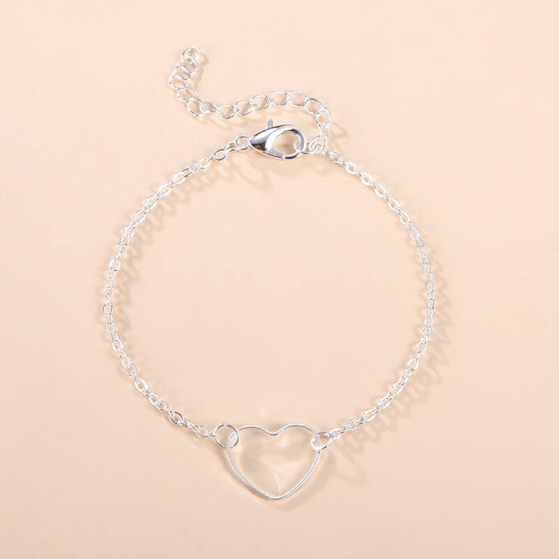 Minimalistische romantische Charm-Armbänder mit hohlem Herz