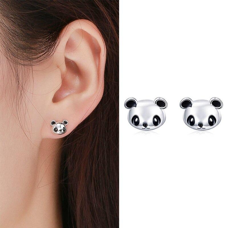 Minimalistische Ohrstecker-Kollektion mit Zirkonia-Akzenten