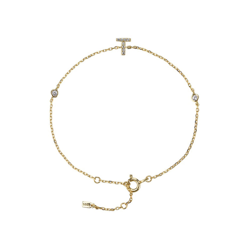 Minimalistische, mit Zirkonia verzierte, personalisierte Armbänder mit Initialen von A bis Z