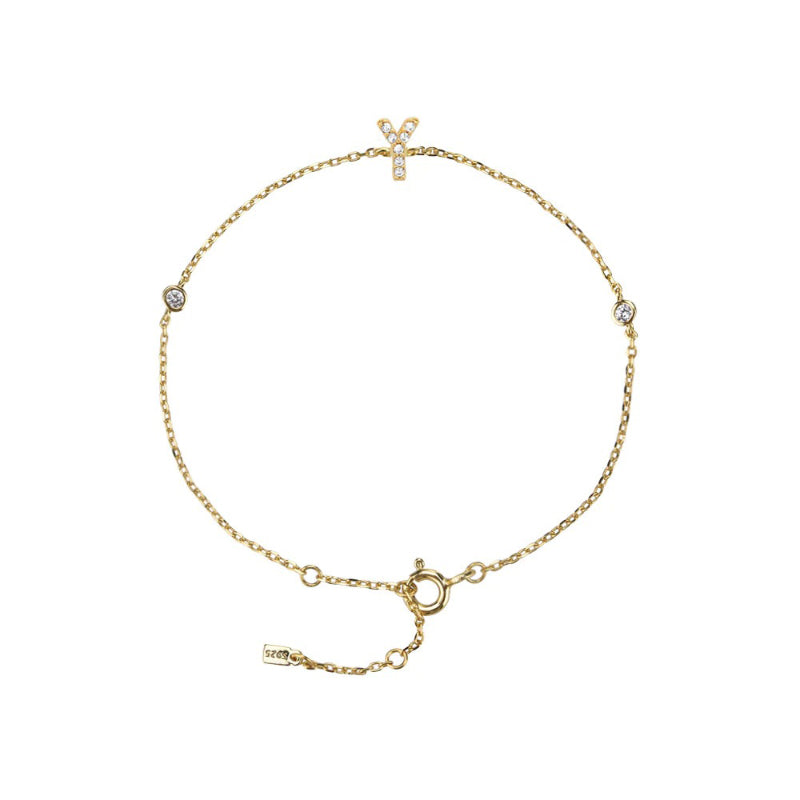 Minimalistische, mit Zirkonia verzierte, personalisierte Armbänder mit Initialen von A bis Z