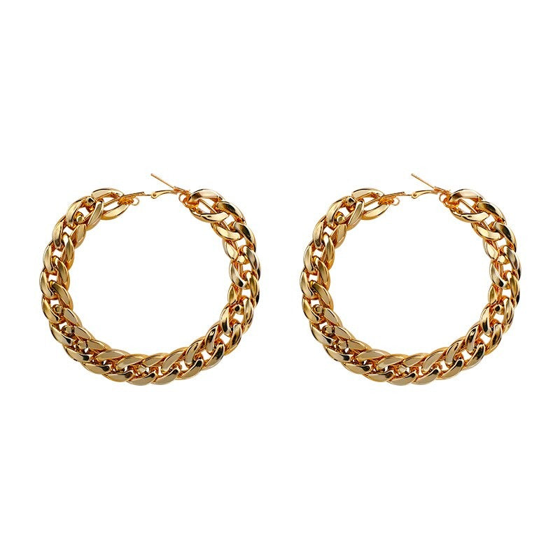 Moderne, luxuriöse, übergroße Creolen mit dicker, runder Kette