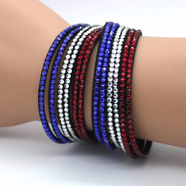 Mehrschichtige Wickelarmbänder mit farbigen Strassperlen