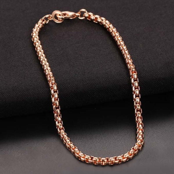 Modische Gliederketten und Schmuckarmbänder in verschiedenen Stilen