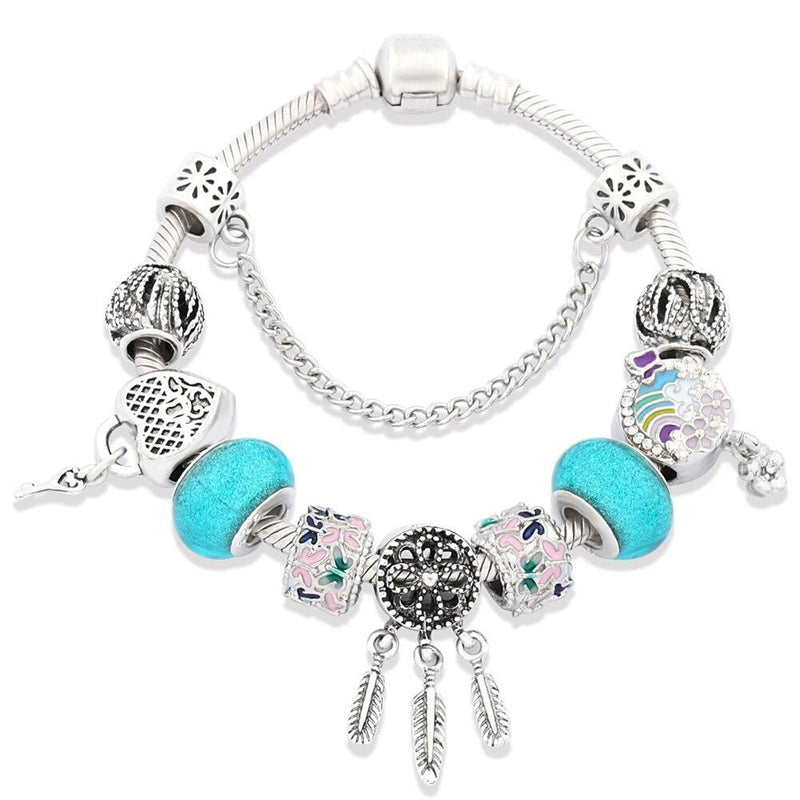 Mehrfarbiges Perlenarmband mit blühenden Blumen