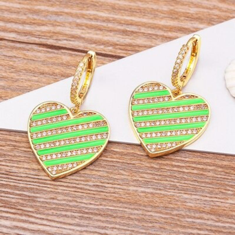 Mehrfarbige, süße und romantische, mit Strasssteinen verzierte Emaille-Herz-Ohrhänger