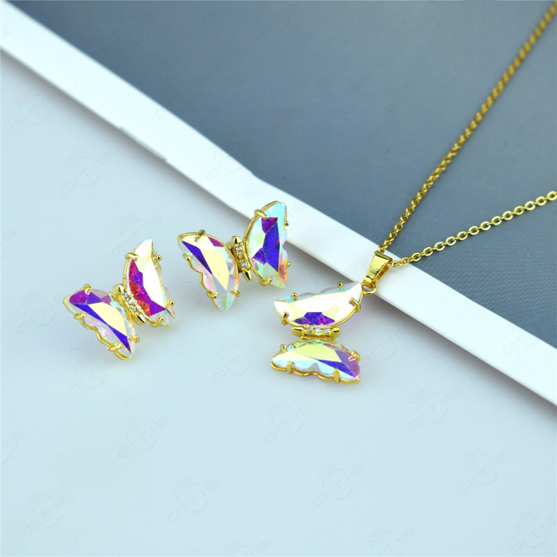 Schmuckset mit mehrfarbigen Zirkonia-Schmetterlingsohrringen und Halskette