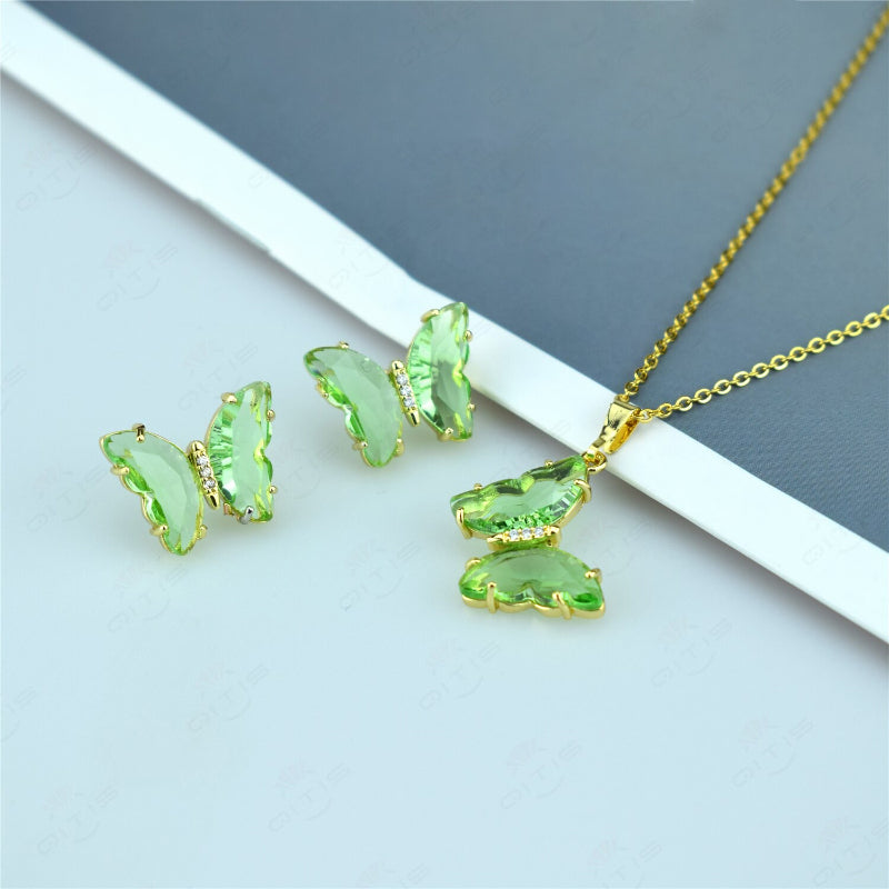 Schmuckset mit mehrfarbigen Zirkonia-Schmetterlingsohrringen und Halskette