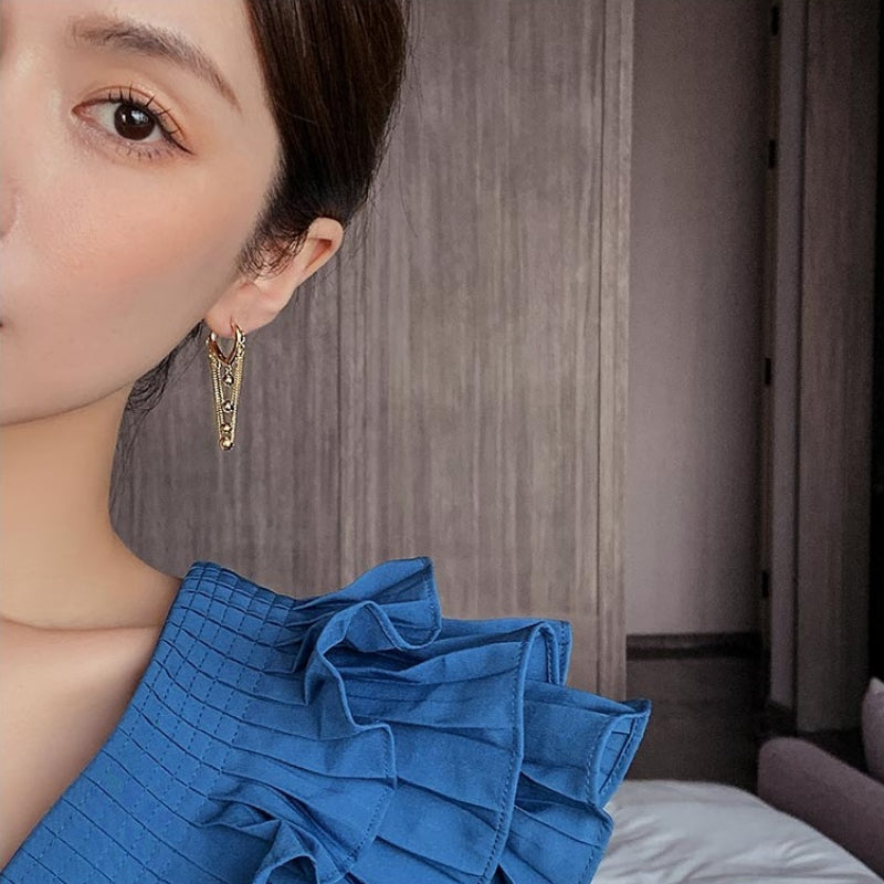 Mehrlagige Kettenquasten mit Metallkugel-Anhänger-Ohrringe