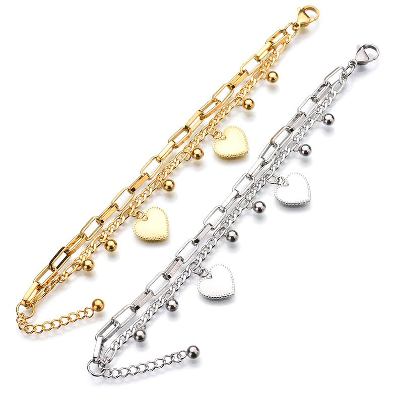 Mehrschichtige Charm-Armbänder mit Liebesherzen und runden Perlen