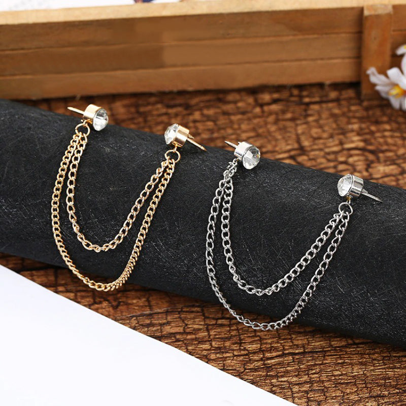 Mehrlagige Broschennadeln mit Strasssteinen und Quasten an Kragen