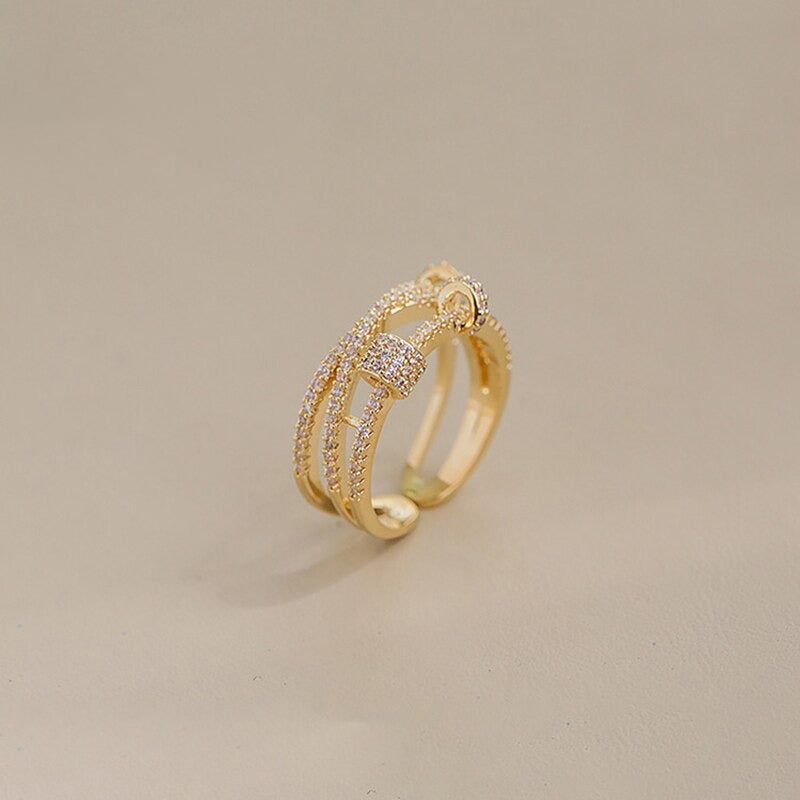 Verstellbare Ringe für Partygirls mit doppellagiger Zirkoniaschnalle in mehreren Stilen