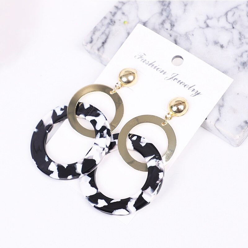 Mehrfarbige Bohemian Fashion Statement Ohrringe aus Acryl