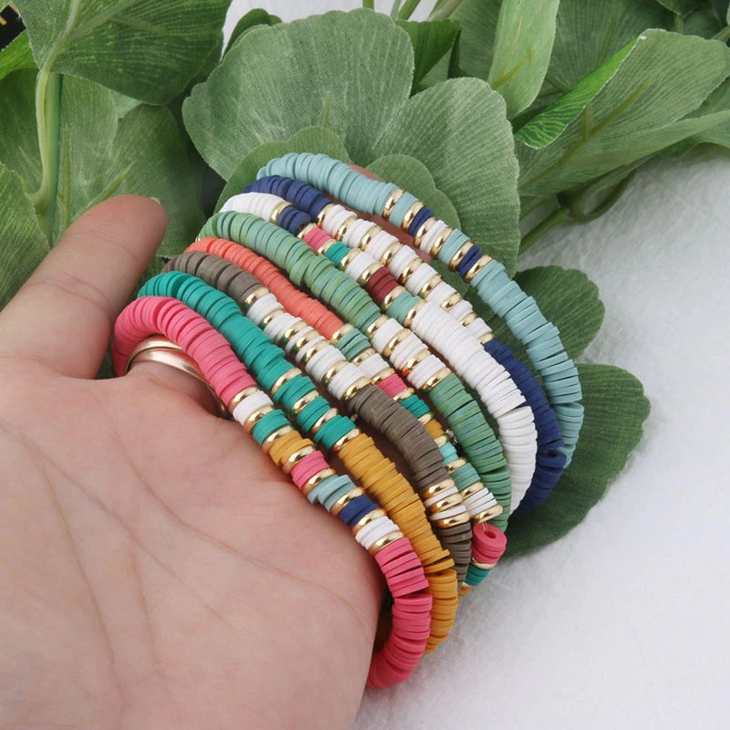 Mehrfarbige böhmische Sommer-Scheibenperlen-Armbänder und Halsketten