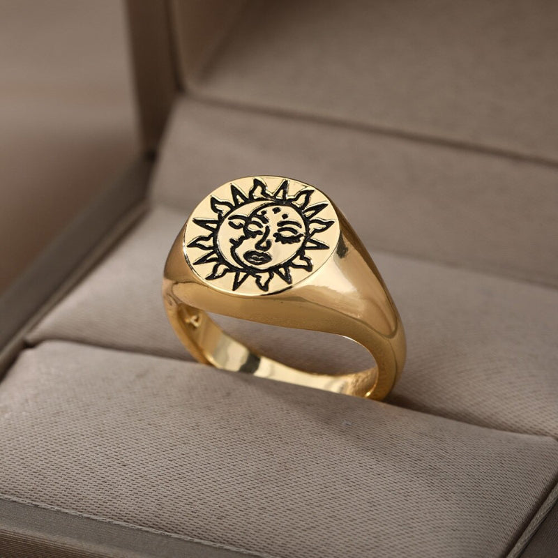 Mythische schimmernde Sonnen- und Blumenringe aus Mondstein