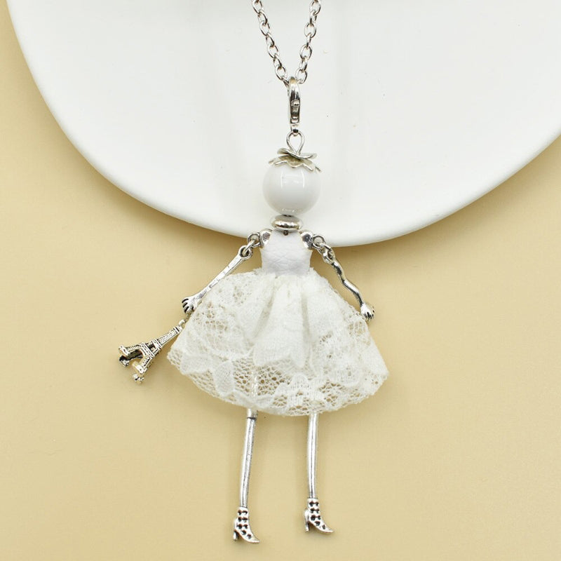 Süße und charmante Fashionista-Halskettenpuppen für Frauen.