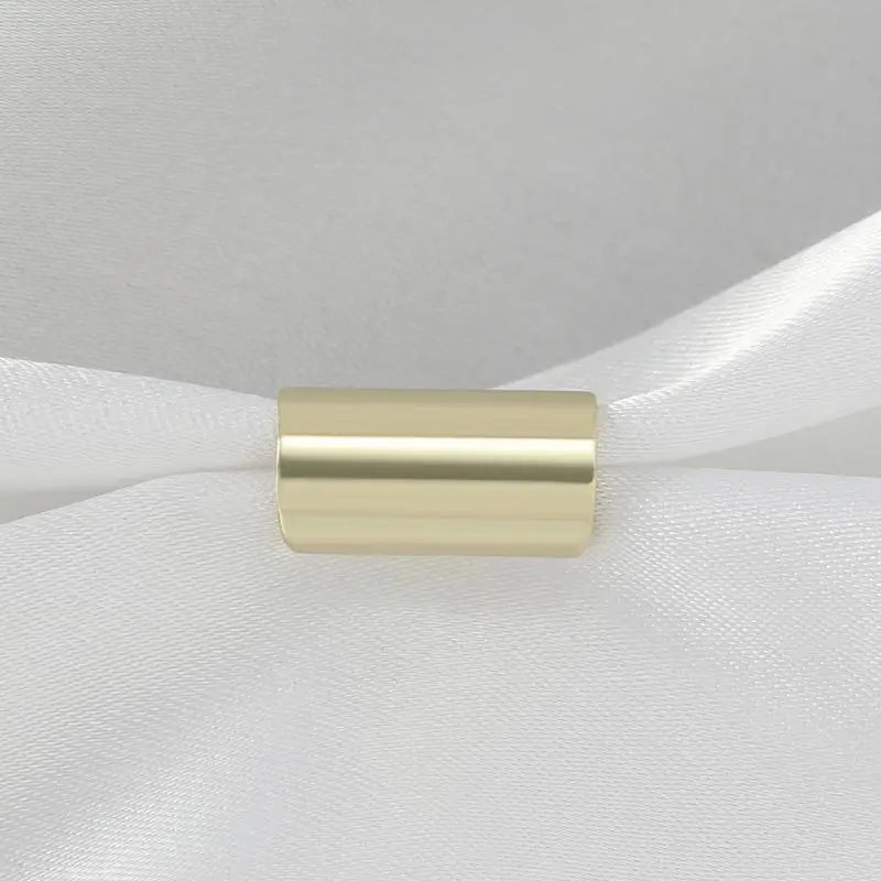 Zylindrischer Ohrstecker in Röhrenform, kein Piercing erforderlich