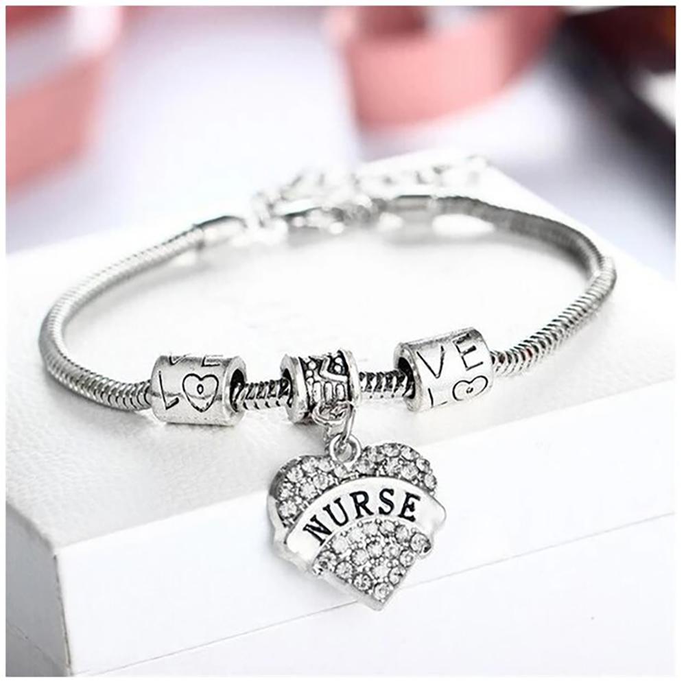 Krankenschwester-Armband mit Kristall-Anhänger „Love and Heart“