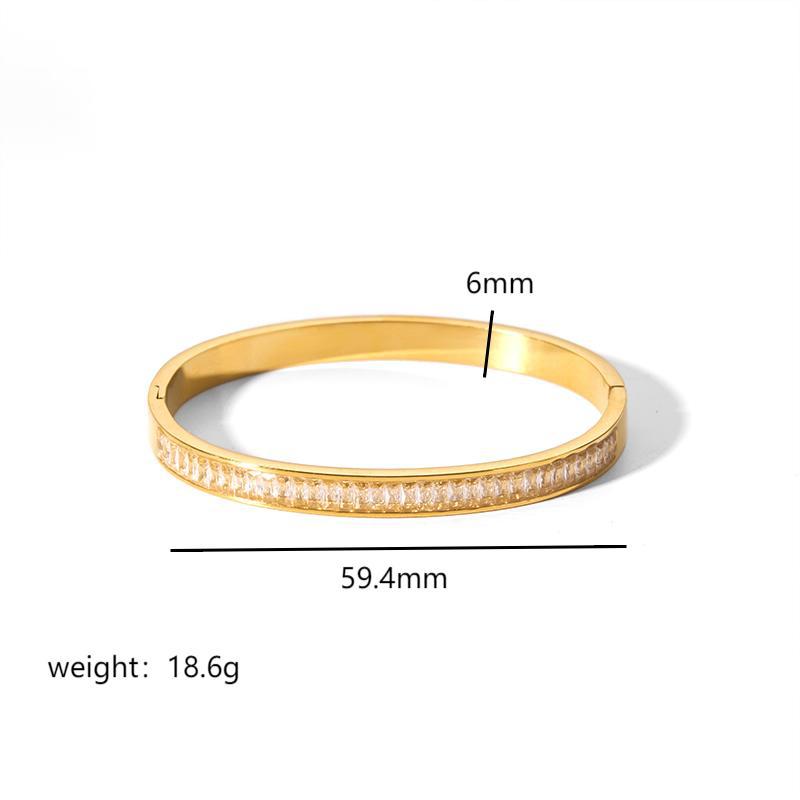 Arm Candy Stapel