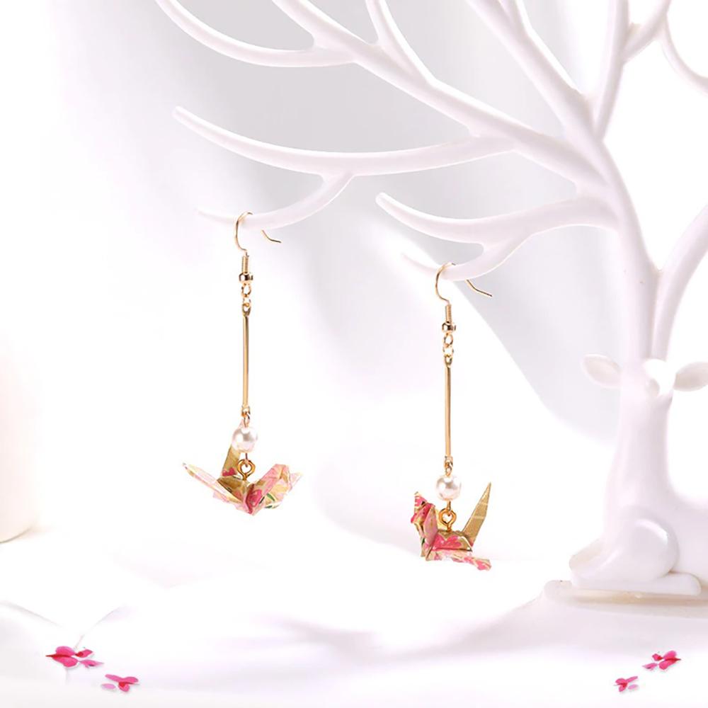 Einzigartige Origami-Ohrringe mit Papierkranichen