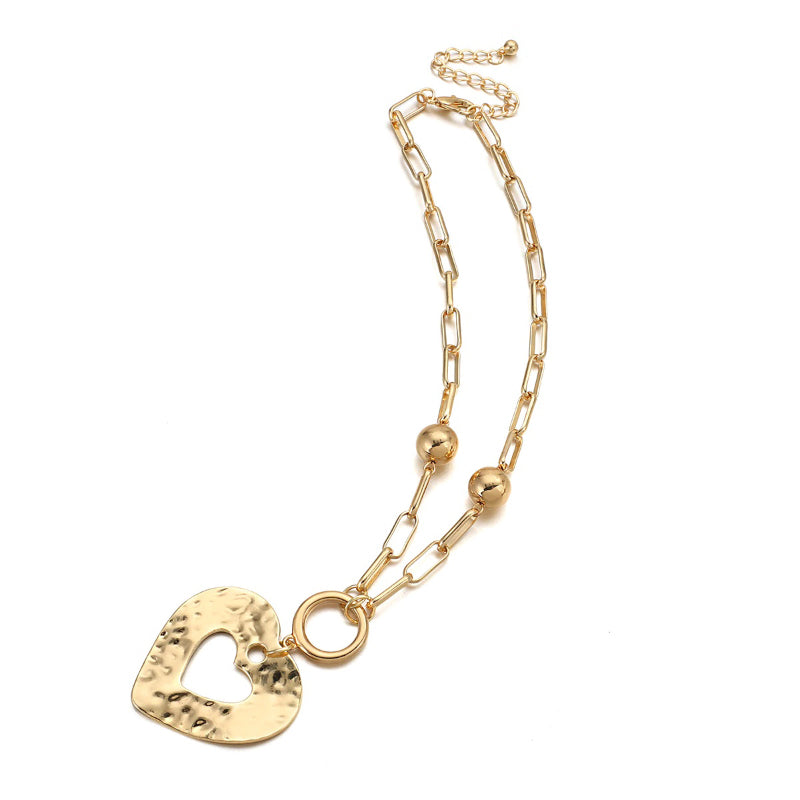 Übergroße Halsketten mit langem Kettenanhänger in Herzform