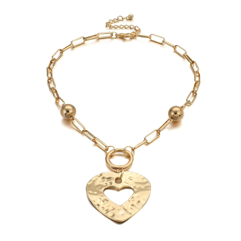 Übergroße Halsketten mit langem Kettenanhänger in Herzform