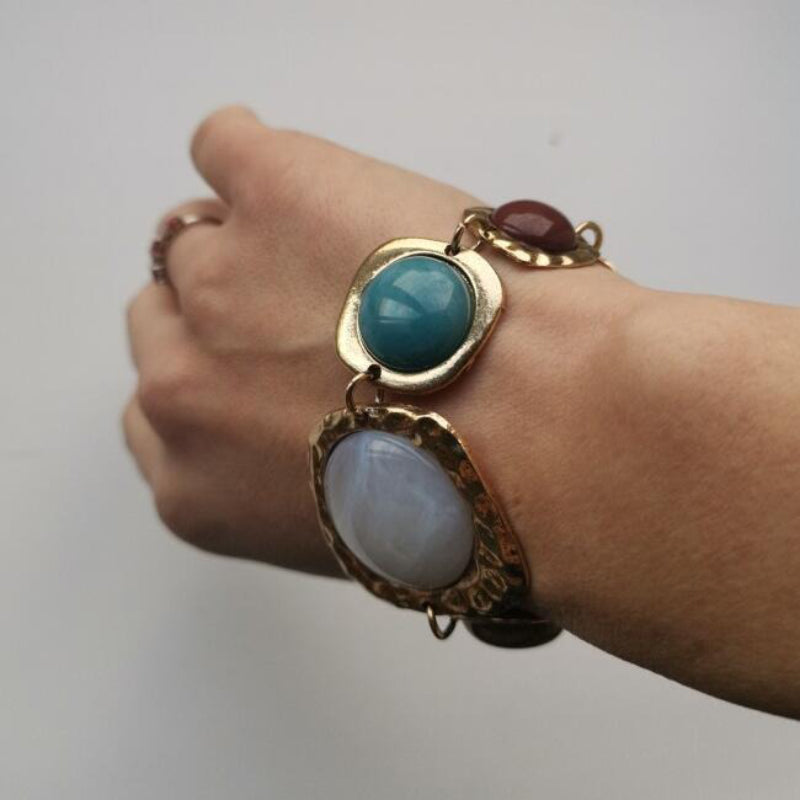 Übergroße Vintage-Armbänder aus mehrfarbigen geometrischen Erdsteinen