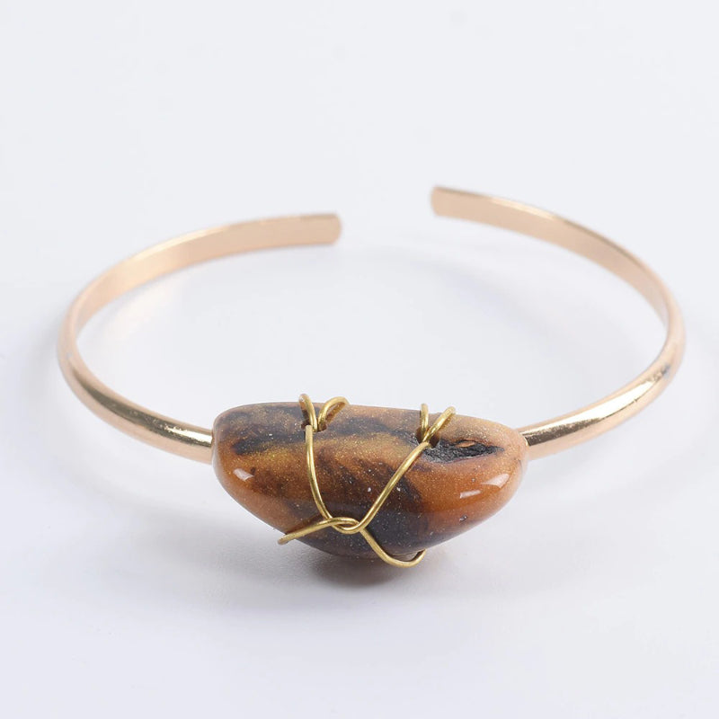 Übergroße Vintage-Armbänder aus mehrfarbigen geometrischen Erdsteinen