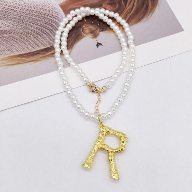 Personalisierte Buchstabenkette mit Perlen