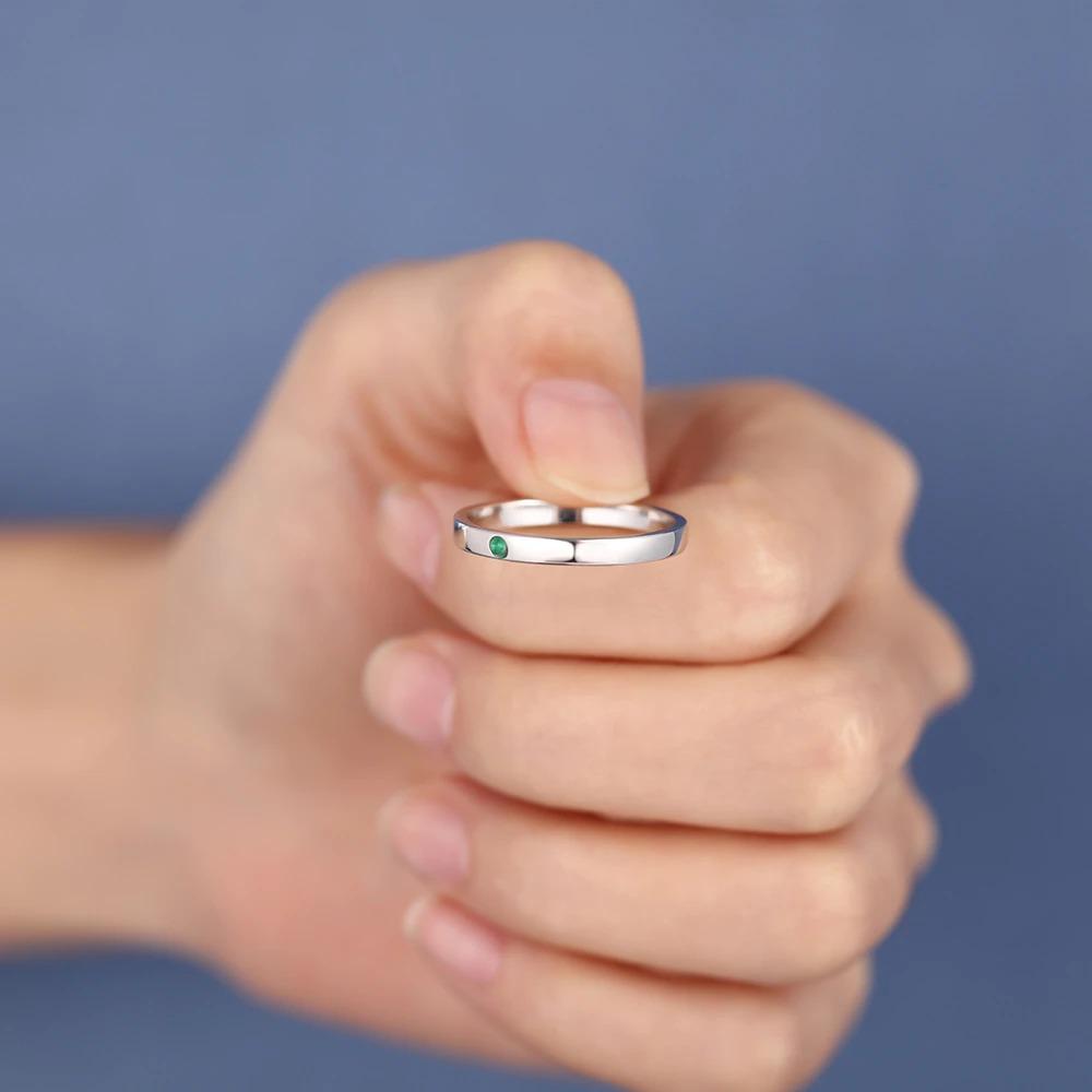 Personalisierter Geburtsstein- und Namensring