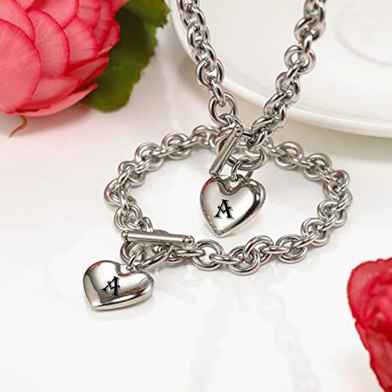 Personalisierte Schmucksets mit Halskette und Armband mit Anfangsbuchstaben „Love Heart“