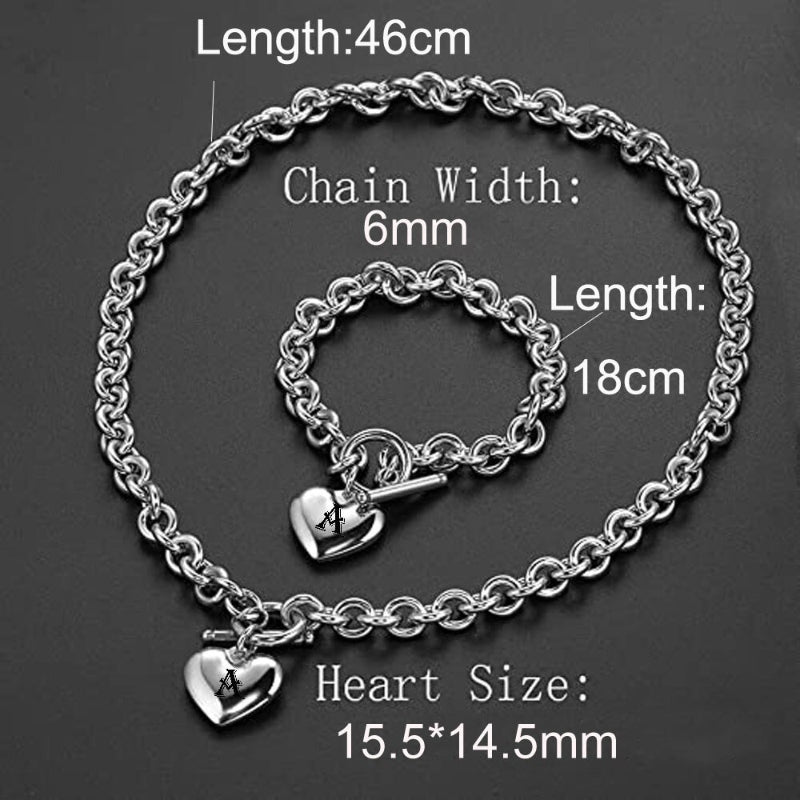 Personalisierte Schmucksets mit Halskette und Armband mit Anfangsbuchstaben „Love Heart“